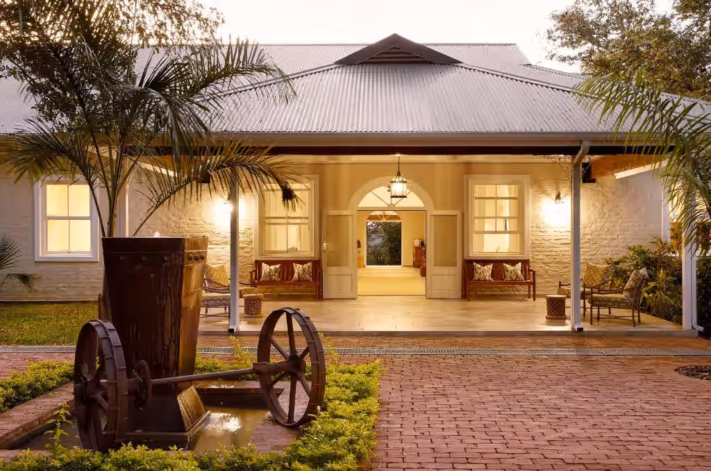 Pioneers Lodge Victoria Falls gallery 1