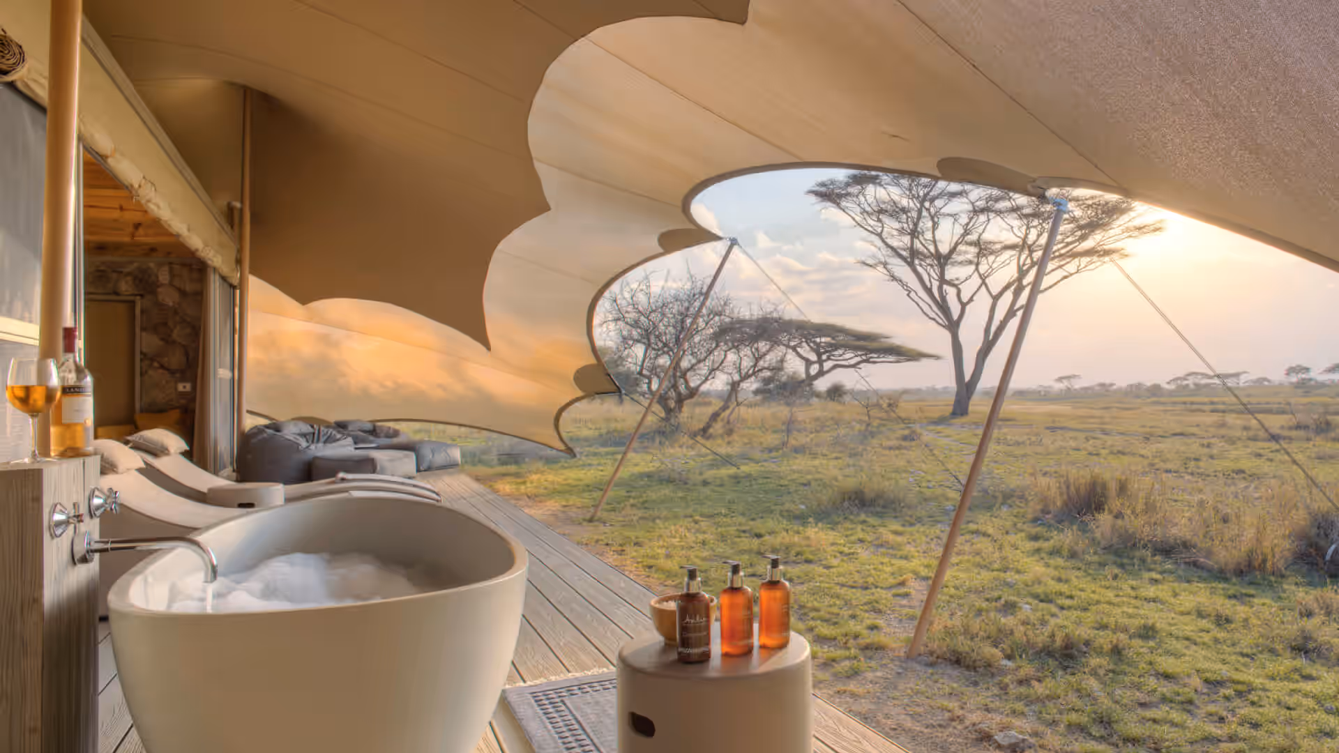 Namiri Plains Camp gallery 2