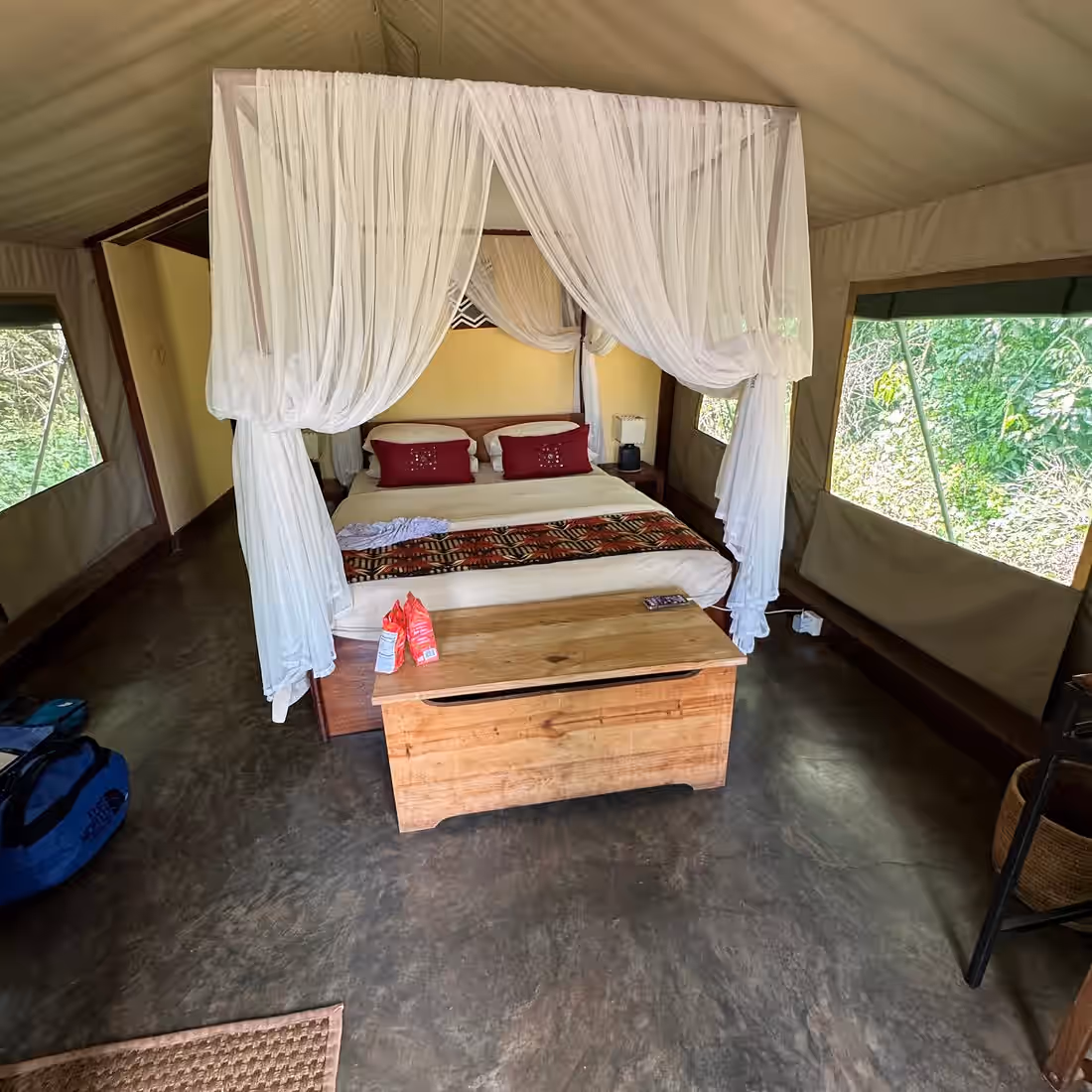 Standard Tent (Solo)
