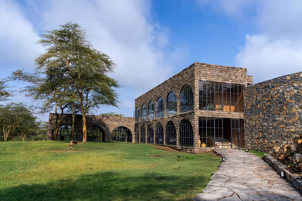 Giraffe Manor Tanzania gallery 7