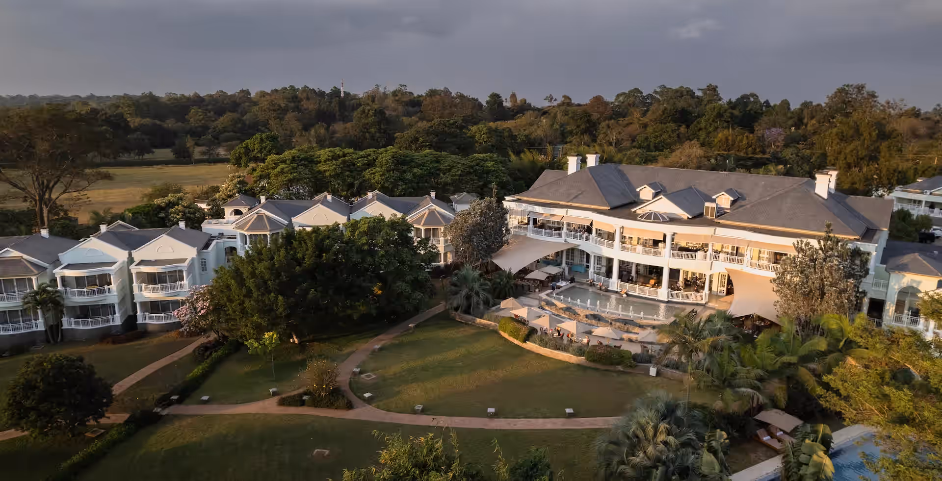 Hemingways Hotel Nairobi gallery 2