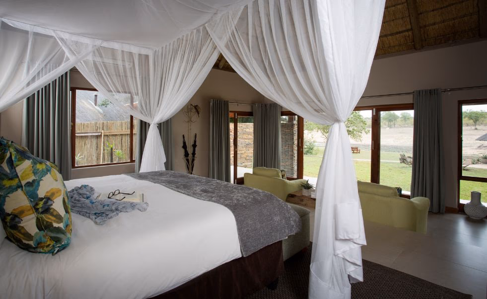 Waterhole-Facing Suite