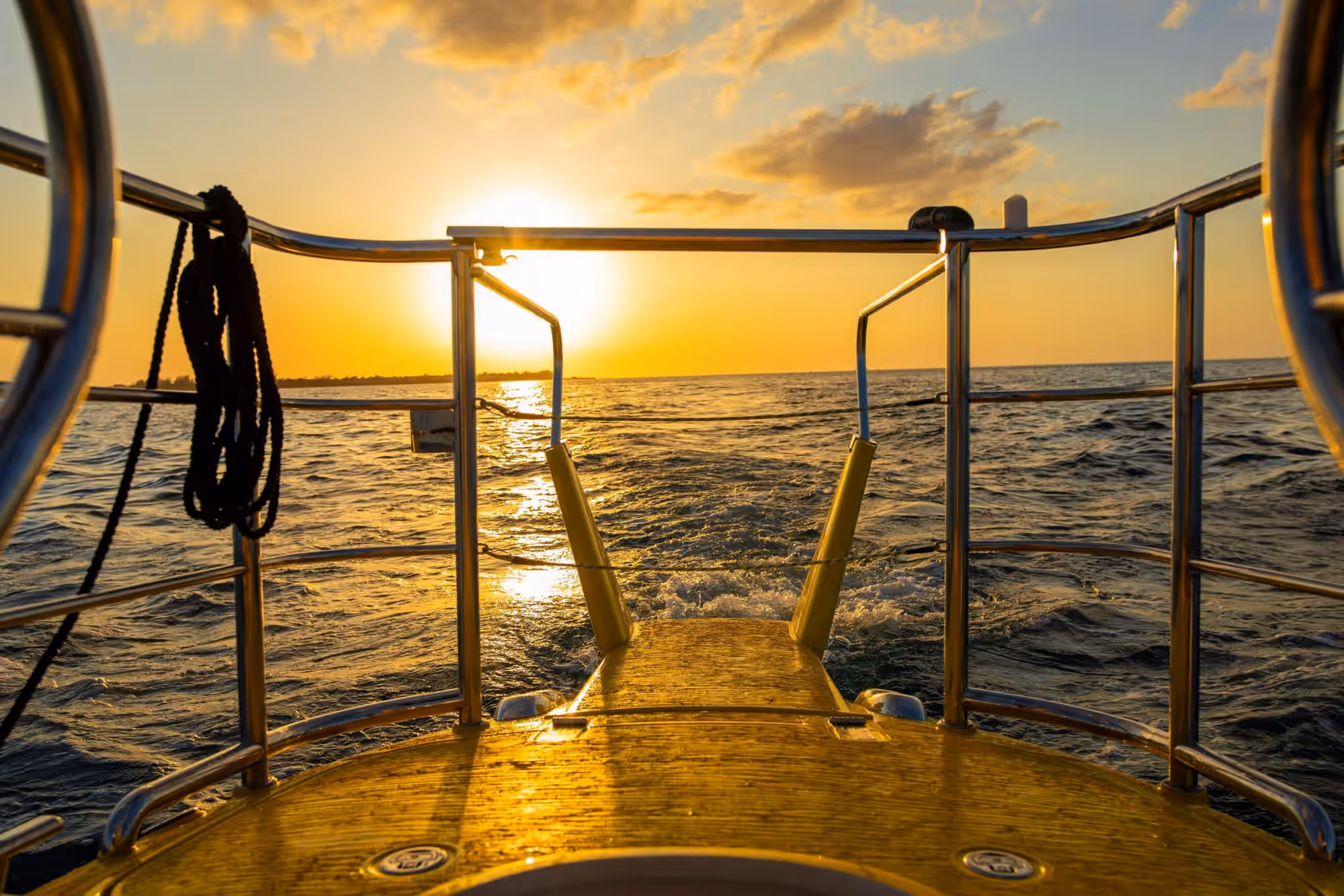 semi-submarine experience – sunset cruise gallery 6