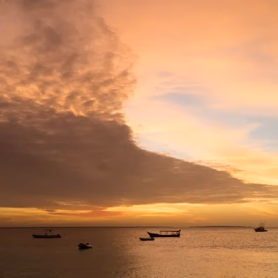sunset dhow cruise gallery 1