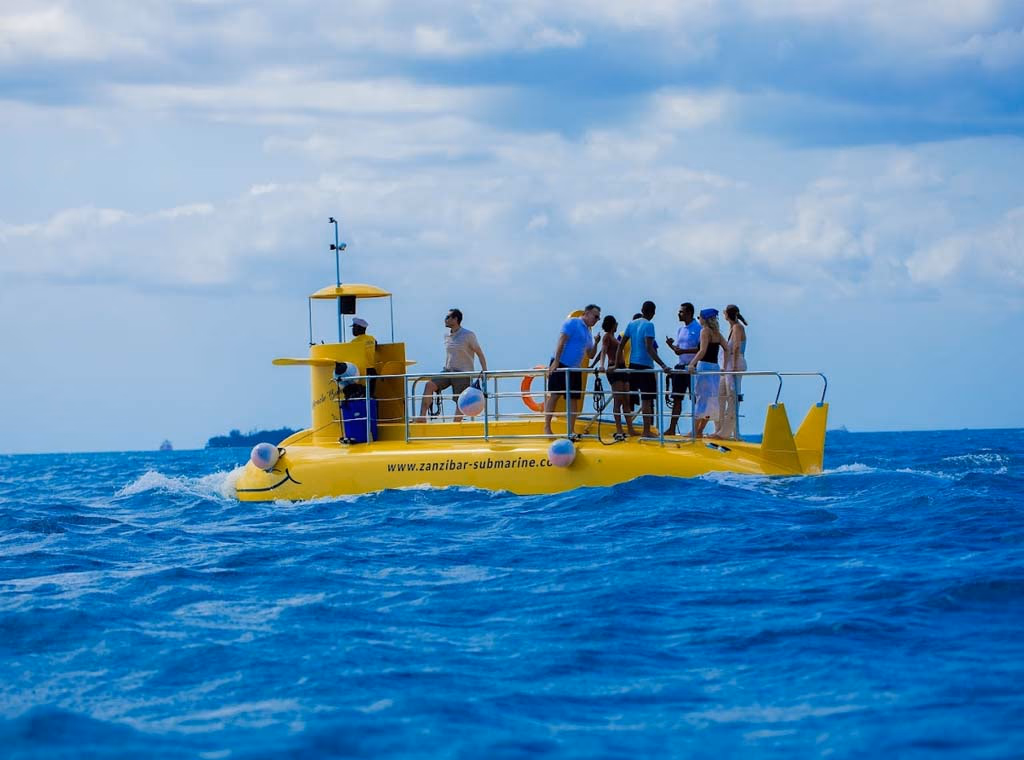 semi-submarine experience – sunset cruise gallery 3